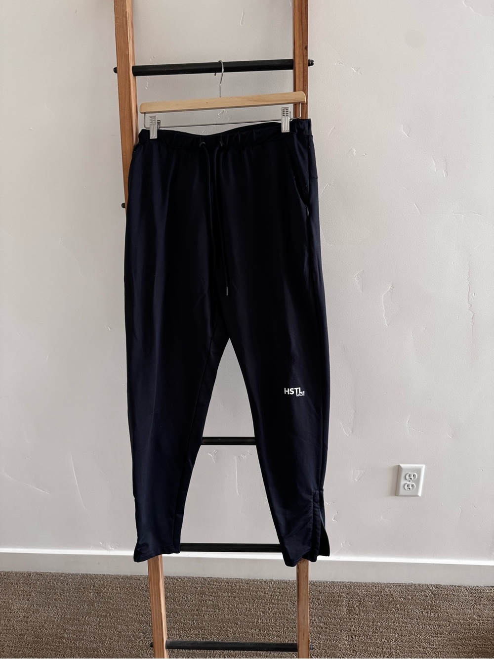 HSTL Made Jogger size L
